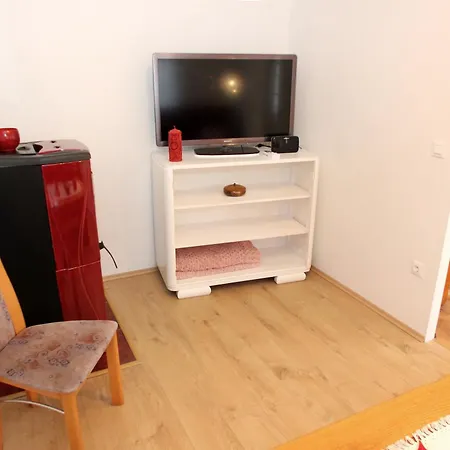 Kmecka Hisa Rodica בית הארחה Domžale